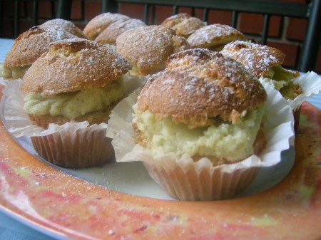 Vaníliás töltött muffin